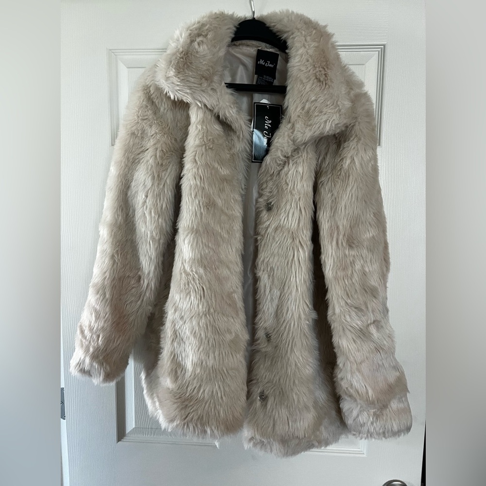 Me Jane faux fur coat